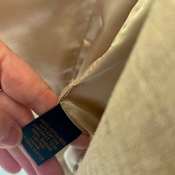 Women's IMAN, size medium, beige, stylish jacket. Pre-owned & in good condition. - Picture 5 of 8